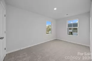 4548 Green Drake Dr, Charlotte, NC 28269 - Photo 14