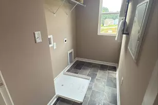 4552 Green Drake Dr, Charlotte, NC 28269 - Photo 16