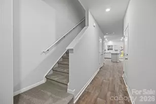 4552 Green Drake Dr, Charlotte, NC 28269 - Photo 2