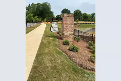 4608 Green Drake Drive, Charlotte, NC 28269 - Photo 12