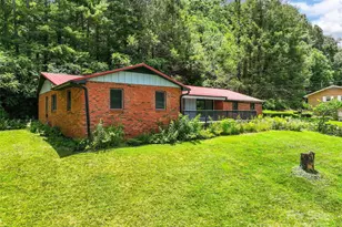 71 Auburn Park Dr, Waynesville, NC 28786 - Photo 4