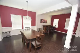 11124 Pond Valley Ct, Charlotte, NC 28269 - Photo 6