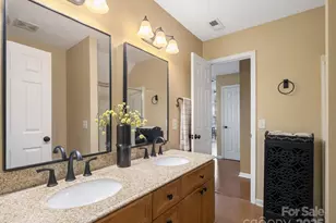 4580 Antelope Ln, Charlotte, NC 28269 - Photo 22