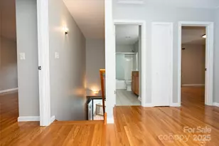 13 Castle St, Asheville, NC 28803 - Photo 16