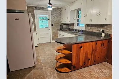 573 Uptons Landing Road #79, Marion, NC 28752 - Photo 10