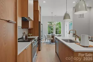 608 E 16th St, Charlotte, NC 28206 - Photo 18