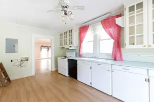 221 Kings Mountain St, Clover, SC 29710 - Photo 6