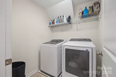 17622 Austins Creek Drive, Charlotte, NC 28278 - Photo 24