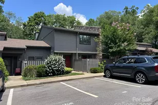 609 Crowfields Ln, Asheville, NC 28803 - Photo 2