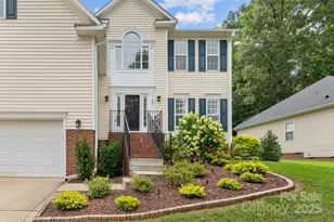 164 Flowering Grove Ln, Mooresville, NC 28115 - Photo 2