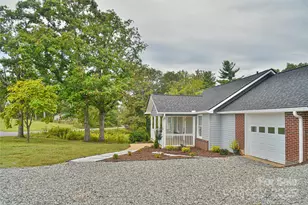 134 Goldview Rd, Asheville, NC 28804 - Photo 6