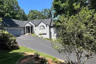 135 Poplar Loop, Flat Rock, NC 28731 - Photo 2