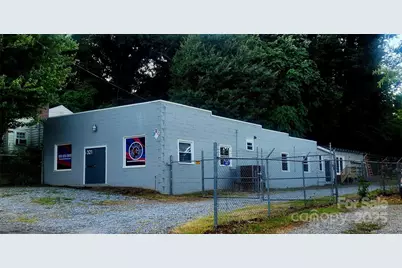 321 S Avon Street, Gastonia, NC 28054 - Photo 1