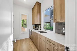 719 Charles Ave, Charlotte, NC 28205 - Photo 8