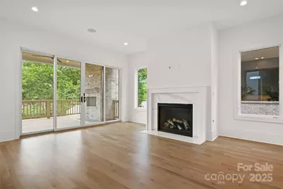 719 Charles Avenue, Charlotte, NC 28205 - Photo 10