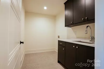 719 Charles Avenue, Charlotte, NC 28205 - Photo 24