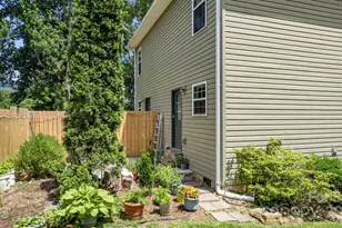 212 & 214 Portmanvilla Rd, Black Mountain, NC 28711 - Photo 48