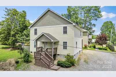 212 & 214 Portmanvilla Road, Black Mountain, NC 28711 - Photo 2