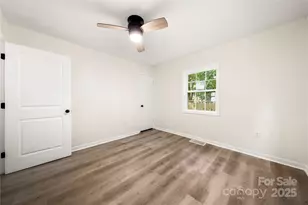 314 S Holland St, Dallas, NC 28034 - Photo 18