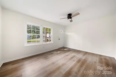 314 S Holland Street, Dallas, NC 28034 - Photo 8