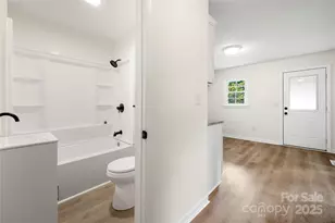 314 S Holland St, Dallas, NC 28034 - Photo 16