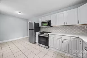 3422 Dublin Rd, Charlotte, NC 28208 - Photo 12