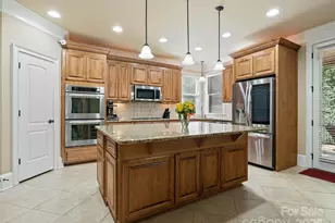 8407 Rolling Fields Rd, Mint Hill, NC 28227 - Photo 10