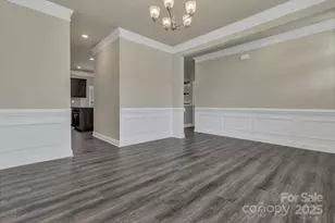 59 Thornberry Rd, Hendersonville, NC 28792 - Photo 6