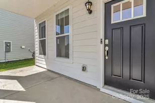 59 Thornberry Rd, Hendersonville, NC 28792 - Photo 4