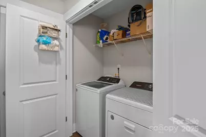818 W Carolina Avenue, Bessemer City, NC 28016 - Photo 24