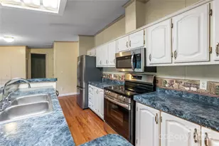 25 Elkins Branch Rd, Weaverville, NC 28787 - Photo 8