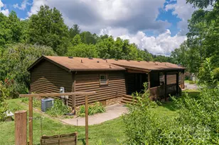 25 Elkins Branch Rd, Weaverville, NC 28787 - Photo 16