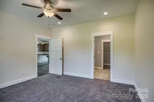 1152 Long Dr, Newton, NC 28658 - Photo 8