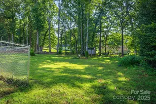 1152 Long Dr, Newton, NC 28658 - Photo 18