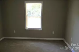 616 Lee St, Albemarle, NC 28001 - Photo 4