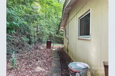 171 Windy Hill Drive, Franklin, NC 28734 - Photo 32