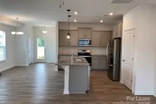 10117 Guardian Dr, Charlotte, NC 28273 - Photo 2