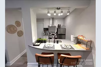 2000 Patio Court #124, Charlotte, NC 28205 - Photo 6