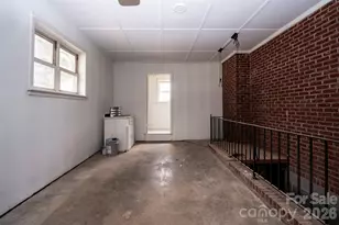 6517 Elmwood Cir, Charlotte, NC 28214 - Photo 18