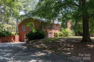 621 Big Lick Rd, Oakboro, NC 28129 - Photo 4