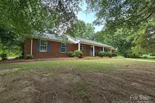 621 Big Lick Rd, Oakboro, NC 28129 - Photo 38