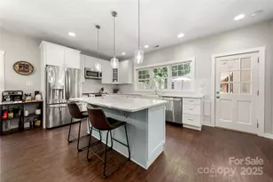 2717 Arnold Dr, Charlotte, NC 28205 - Photo 10