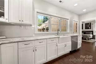 2717 Arnold Dr, Charlotte, NC 28205 - Photo 16