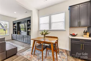 18033 Grey Mossrun Dr, Charlotte, NC 28278 - Photo 20