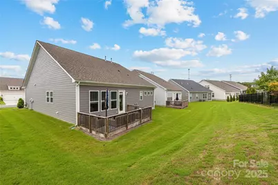 18033 Grey Mossrun Drive, Charlotte, NC 28278 - Photo 40