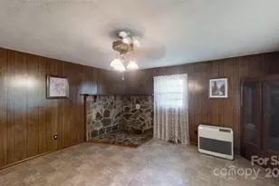 560 Bailey Mountain Rd, Mars Hill, NC 28754 - Photo 10