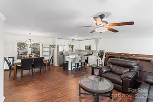 1505 Northwoods Dr, Kings Mountain, NC 28086 - Photo 2