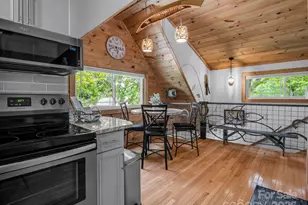 417 Tryon Bay Cir, Lake Lure, NC 28746 - Photo 10