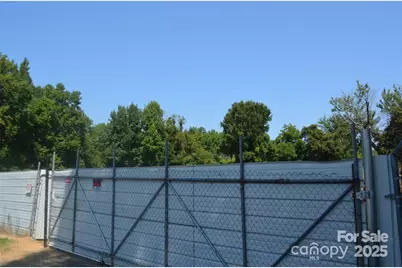 132 Austin Drive, Charlotte, NC 28213 - Photo 14