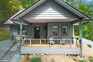 151 Unoga Ct, Brevard, NC 28712 - Photo 2